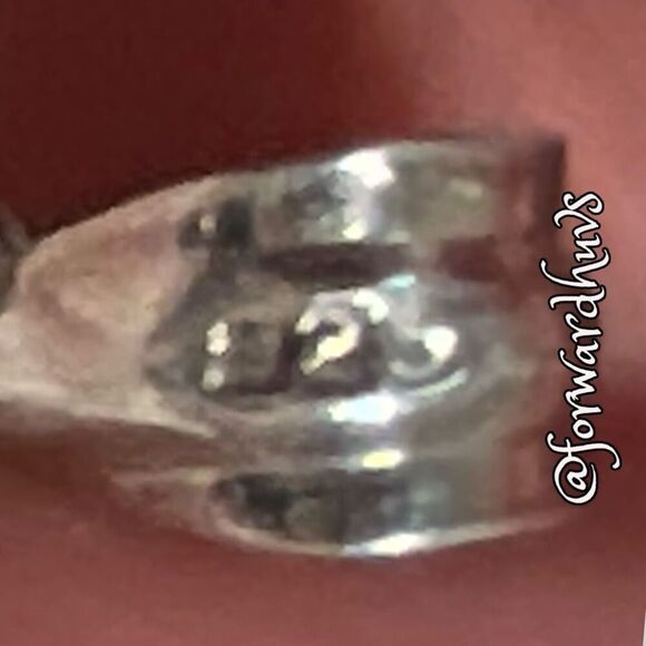 Tiger’s Eye Pendant in 925 Sterling Silver - Picture 5 of 9